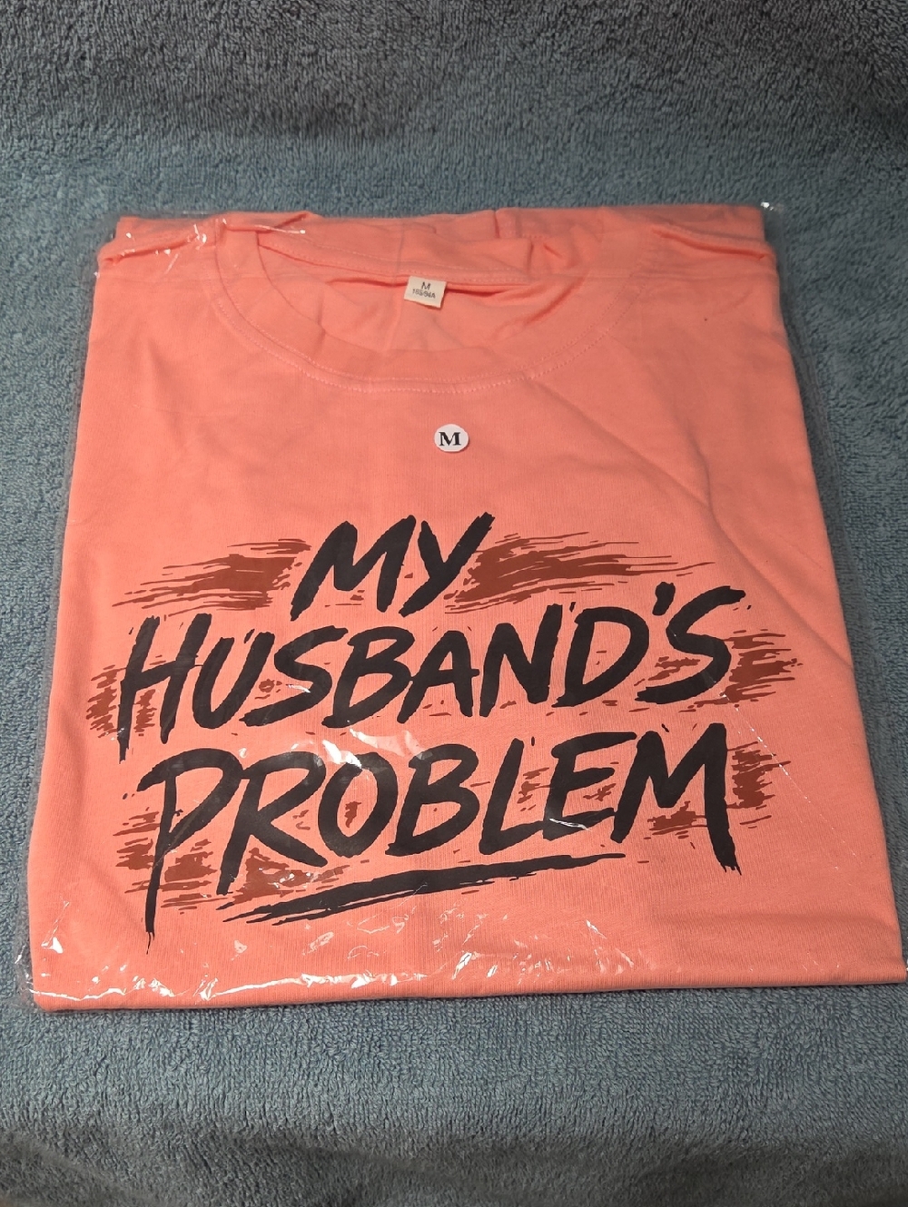 😁👕Graphic Tee - Peach/Coral "My Husband's Problem" - Unbranded Size Medium
